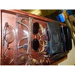 TRAY OF ASSORTED GLASSES AND CASES