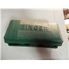 Image 2 : VINTAGE SINGER BUTTON HOLDE MAKER