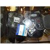 Image 1 : CASE WITH 2 HEARING AIDS, MULTITUDE OF NEW BATTERIES AND MANY ACCESSORIES - FROM ESTATE