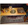 Image 1 : COFFEE TABLE