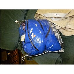 SLEEPING BLANKET - BLUE