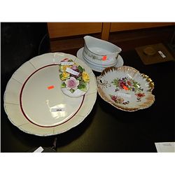 PLATTER, GRAVY BOAT & 2 CHINA FLOWERS (ENGLAND)