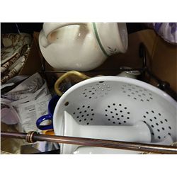 BOX OF MISC