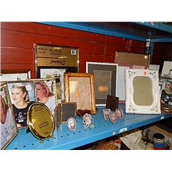 SHELF LOT - PICTURE FRAMES - LIKE NEW