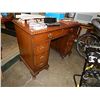 Image 1 : VINTAGE MAHOGANY 8 DRAWER DESK