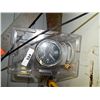 Image 1 : NEW OIL PRESSURE GAUGE