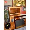 Image 1 : OAK CUPBOARD