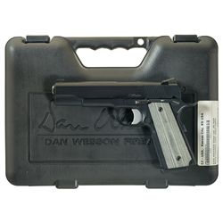 Dan Wesson Valor 1911 Semi-Automatic Pistol with Case