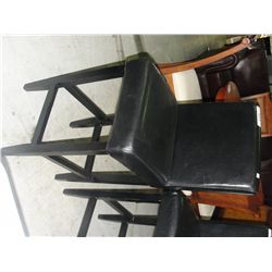 CHOCOLATE BROWN LEATHER BAR STOOL