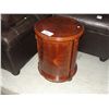 Image 1 : MAHOGANY FINISH ROUND END TABLE WITH UNDERNEATH CABINET