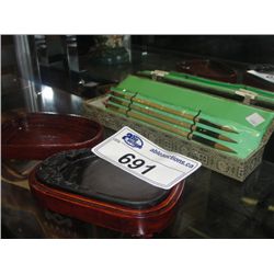 ORIENTAL CALIGRAPHY DESK SET