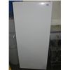Image 1 : WHITE APARTMENT SIZE FREEZER