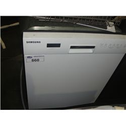 SAMSUNG WHITE FRONT BUILT-IN DISHWASHER - STORE RETURN APPLIANCE