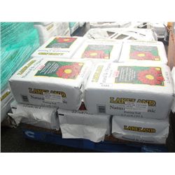 PALLET LOT OF LAKELAND NATURAL AND ORGANIC POTTING SOIL (10 BAGS)