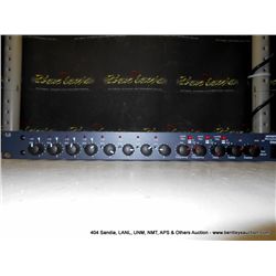 BLAMP ADVANTAGE ONE MICROHPONE MIXER