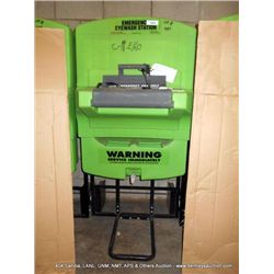 FENDALL PURE FLOW 1000 EMERGENCY EYEWASH STATION