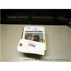 EXPANDABLE DOOR HINGE