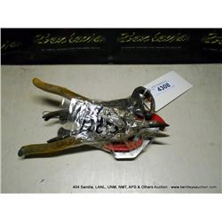 LOT: METAL SHEARS