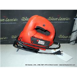 BLACK & DECKER 3/4" 120V AC 60HZ JIGSAW