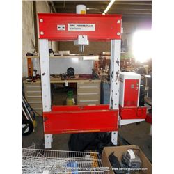 SPX POWER TEAM MODEL PQ60 SERIES HIGH PRESSURE