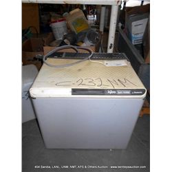 IGLOO SILENT POWERED REFRIGERATOR