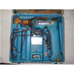 MAKITA CORDLESS DRIVER / DRILL