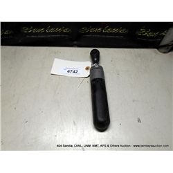 BLACK & DECKER POWER RATCHET