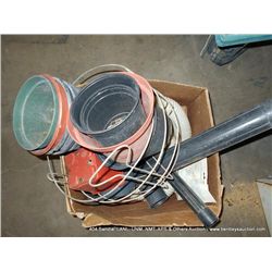 BOX: POTTING/GARDENING ACCESSORIES