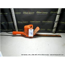 16" HEDGE TRIMMER