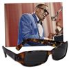 Image 1 : Jamie Foxx Worn Sunglasses as Ray Charles in ''Ray'' -- For Which Foxx Won Best Actor at The Academy