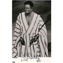 Laurence Olivier Signed Photo as Othello