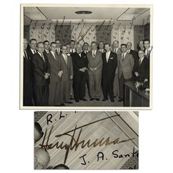 Harry Truman Signed 10'' x 8'' Photo From 1959