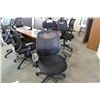 Image 2 : BLACK MESH BACK ULTRA ERGONOMIC HI BACK EXECUTIVE CHAIR