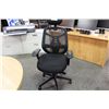 Image 2 : BLACK MESH BACK ULTRA ERGONOMIC HI BACK EXECUTIVE CHAIR