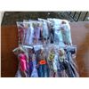 Image 1 : lot of 12 barbies