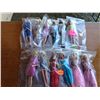 Image 1 : lot of 12 barbies