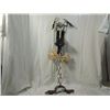 Image 2 : ANTIQUE PRIMITIVE FOLK ART LAWN ORNAMENT