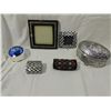 Image 2 : LOT 6 COLLECTIBLES JEWELRY BOX FRAMES MORE