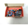 Image 1 : SMALL BOX HO GAUGE LEAD PEOPLE AND MORE