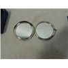 Image 2 : NEW COMPACT MAKEUP MIRROR FANCY AS SHOWN