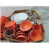 Image 1 : BOX LOT CONTEMPORARY TEXASWARE BOWLS PLATES CUPS