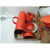 Image 2 : BOX LOT CONTEMPORARY TEXASWARE BOWLS PLATES CUPS