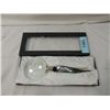 Image 2 : MURANO STYLE GLASS HANDLED MAGNIFYING GLASS