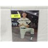 Image 1 : 8X10 BASEBALL PHOTO AUTOGRAPHED MICKEY MANTLE COA