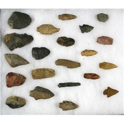 21pc Lot of Common Grade Artifacts.