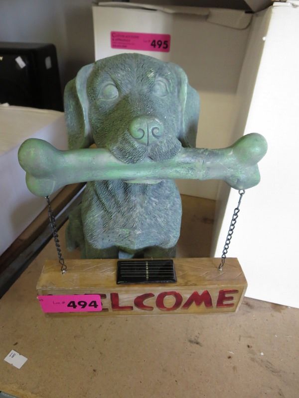 Solar welcome sign - dog with bone