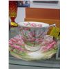 Image 4 : 2 Royal Albert tea cups and saucer