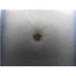 Natural coloured round cut diamond. 0.06 ct