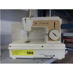 Singer "Little Touch & Sew" mini sewing machine