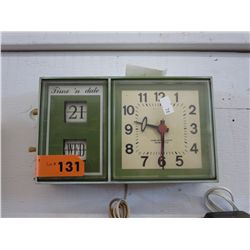 Vintage Westclox electric wall clock